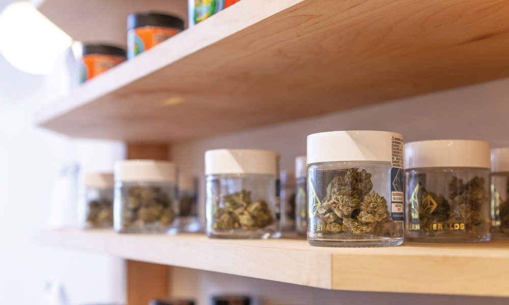 Northern Emerald sungrown cannabis Vapor Room strains