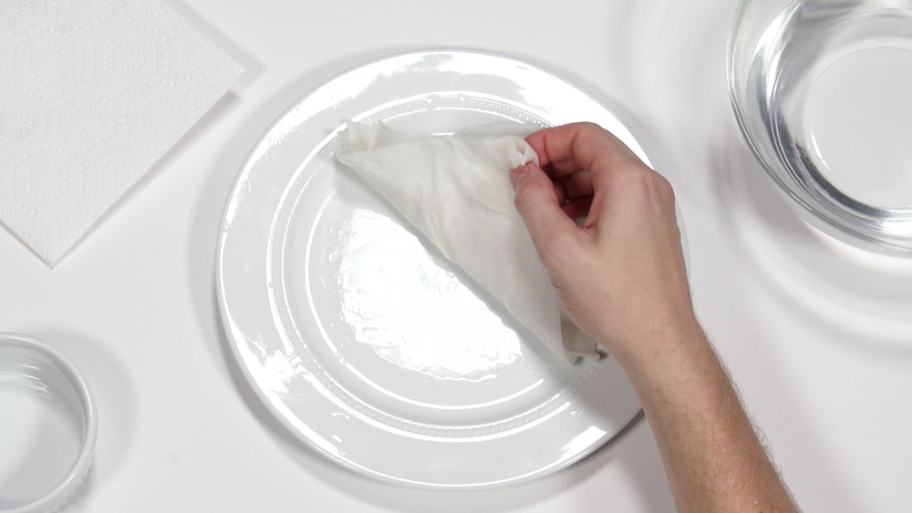 remove excess water from paper towel