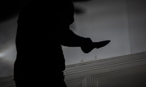 Man stabbed with kitchen knife over pot smoking parking issues
