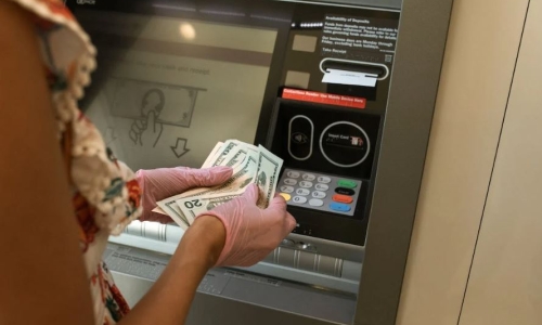Weed shops switch to cash after cashless ATM crackdown