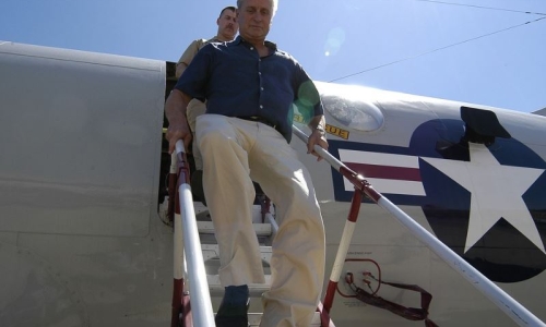 Michael Douglas still enjoys a bit of bud