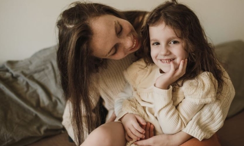 'Cannamoms' say using Marijuana makes them better parents