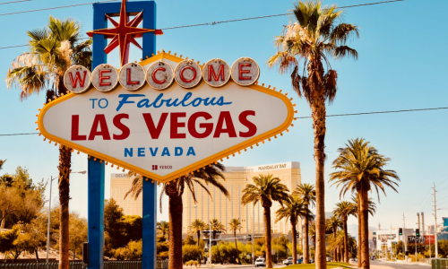 Vegas should ax cannabis distance requirements, create ‘New Amsterdam’