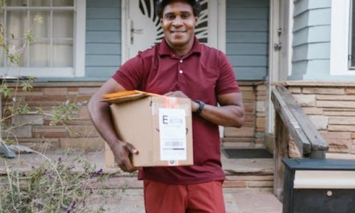 First legal Pot sales start on Long Island with home delivery