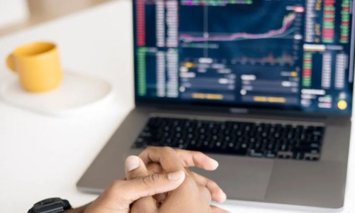 Curaleaf plans stock exchange listing