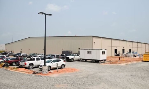 Georgia Medical Marijuana grower forges ahead as state licenses stall