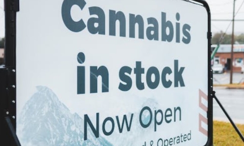Arizona Cannabis Sales Surpass $1Bn This Year As Medical-to-Recreational Shift Continues