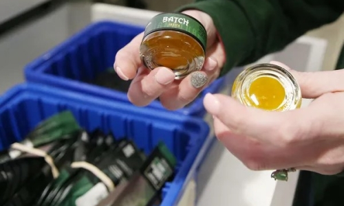 As Iowa sees $13M in Medical Marijuana sales, overseers ask for more state oversight