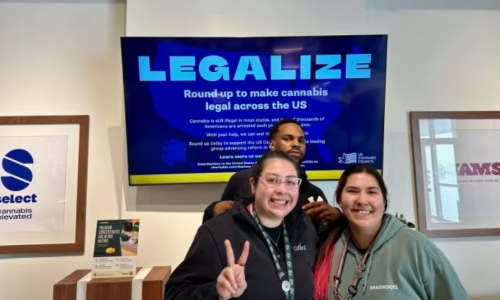 U.S. Cannabis Council is accepting donations for Marijuana-Legalization lobbying at Curaleaf stores