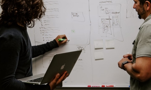 Smoke Shops Raided for Tax Fraud and Selling Cannabis to Minors