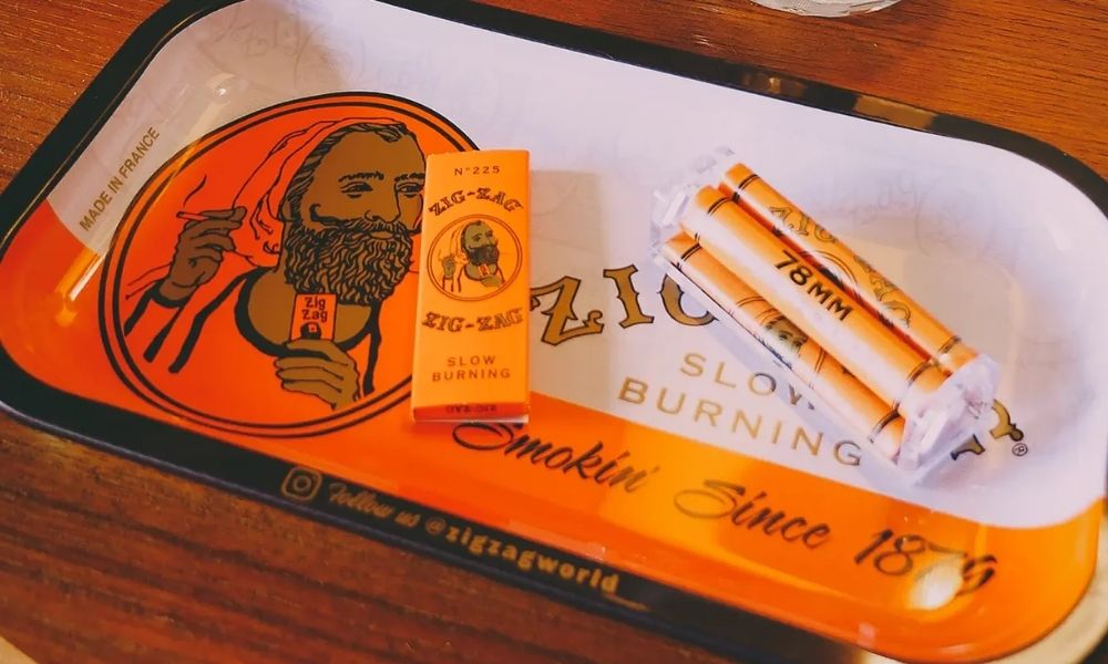 Zig-Zag rolling papers