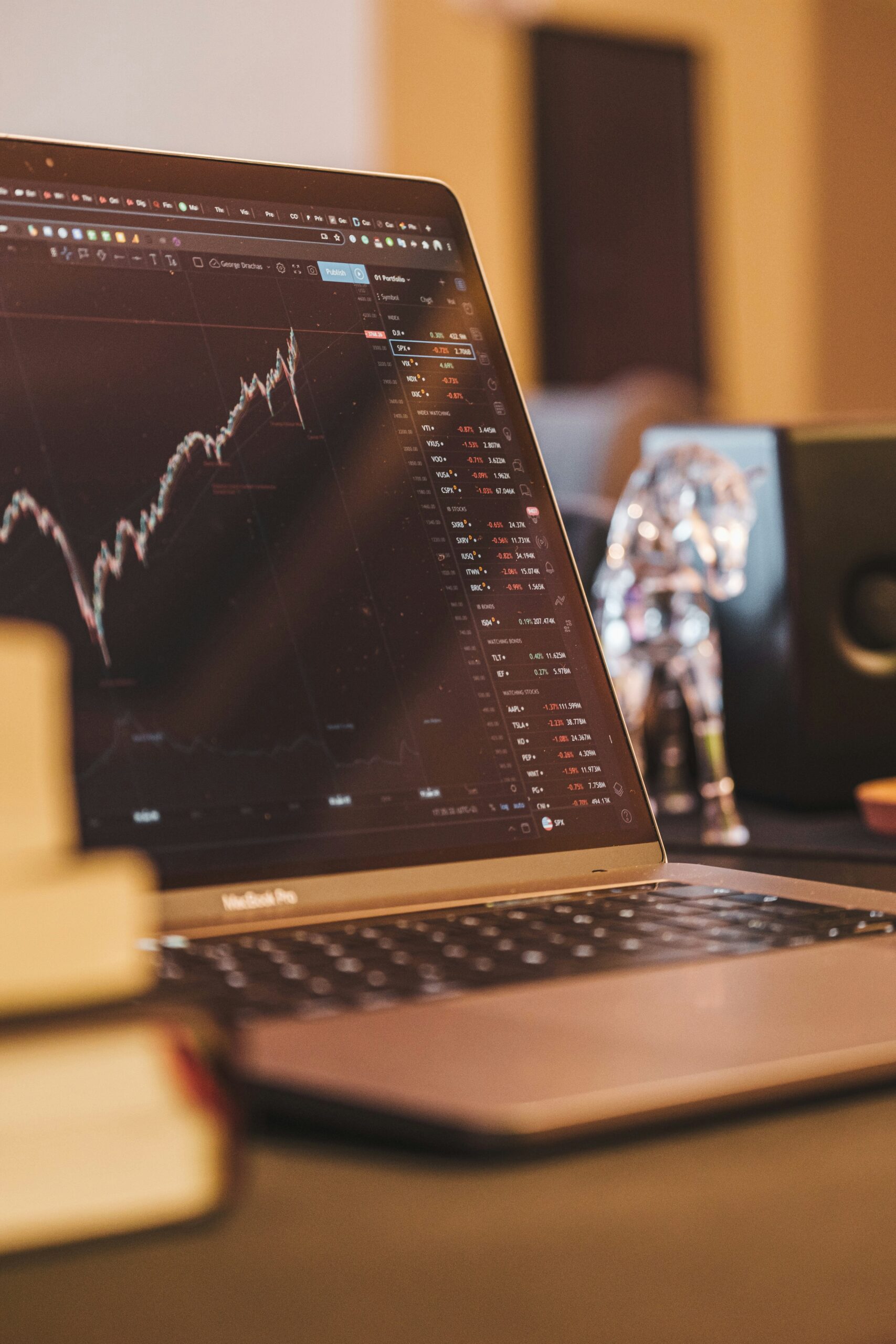 Top Cannabis Stock Makes Bold Move into Bitcoin. Buy?